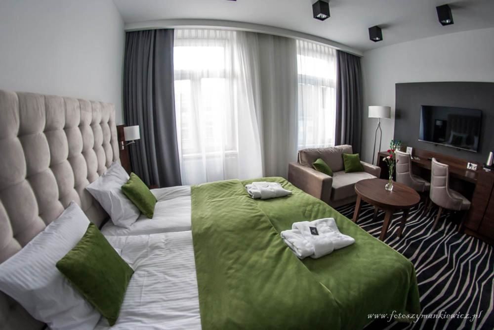 Отели типа «постель и завтрак» No1 bed&breakfast lounge Лешно-13