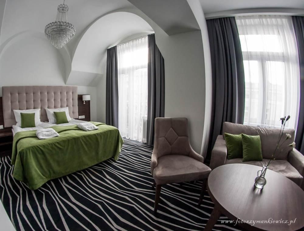 Отели типа «постель и завтрак» No1 bed&breakfast lounge Лешно-7